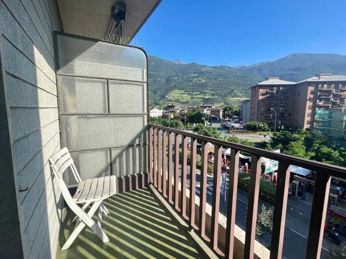 Rustic House Aosta Apartment Exterior foto
